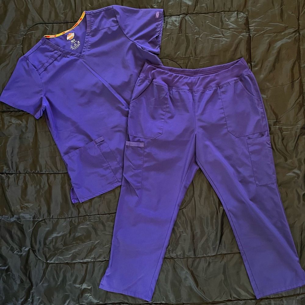 COPY - Women's Purple Petite Dickies Scrub Set